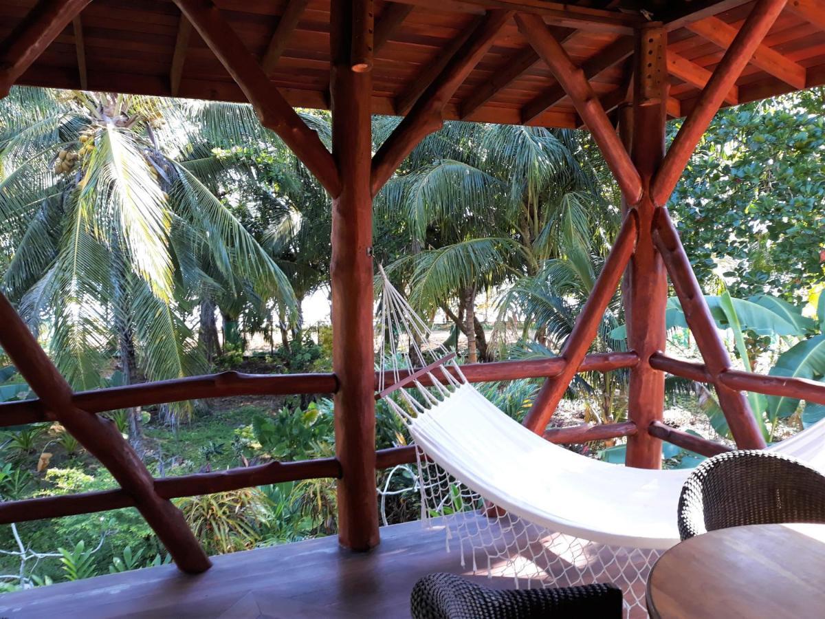 Bluff Beach Retreat Bocas del Toro Exterior photo