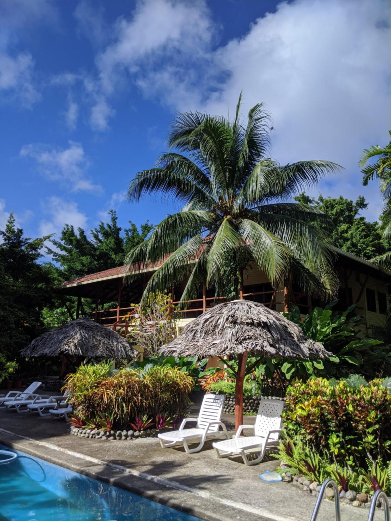 Bluff Beach Retreat Bocas del Toro Exterior photo